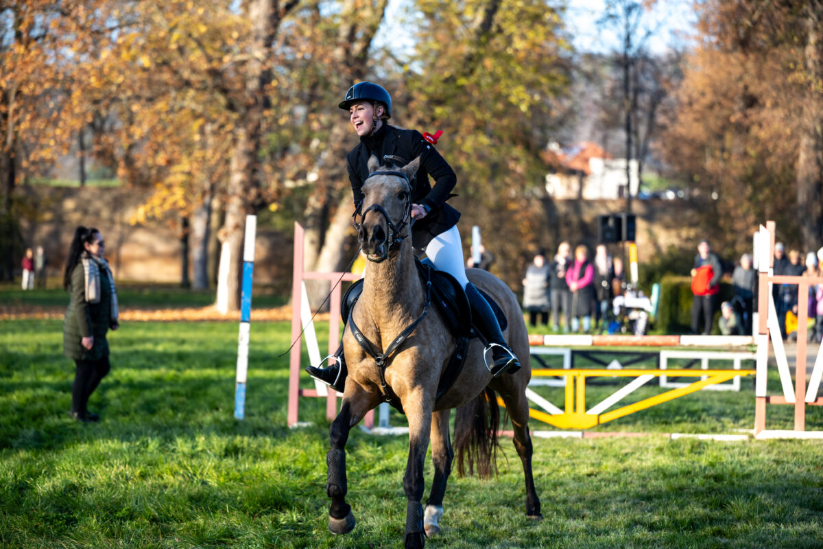 http://www.acaballado.cz/wp-content/uploads/2019/09/JAN_4189-480x360.jpg
